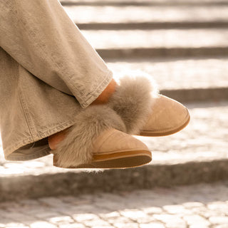 Eve Fårskinnstofflor Stone