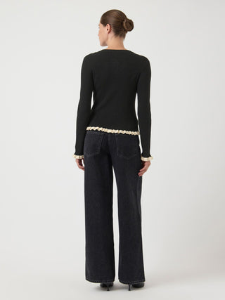 YASFLOMA STICKAD TRÖJA