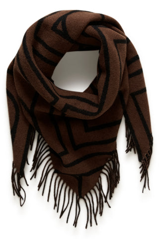 SOAKED SLPENTILE TRIANGLE SCARF