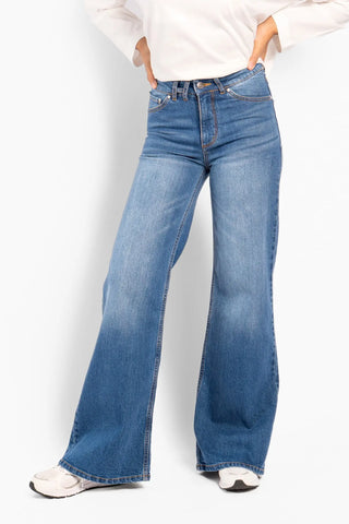 IRINA Wide Leg Jeans Medium Wash Blue Denim