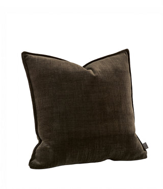 GABBY KUDDFODRAL BROWN