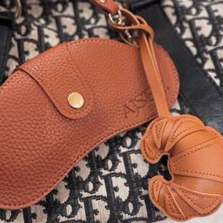 Glasses Bag Croissant