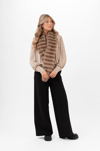 MINERVA PÄLS SCARFS TRUFFLE SAND