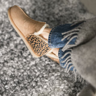 Annie Fårskinnstofflor