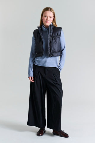 Feather Down VÄST KORT