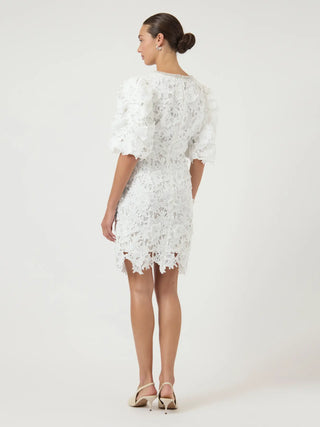 YASAXIA KLÄNNING PUFFÄRM SPETS