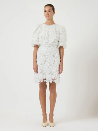 YASAXIA KLÄNNING PUFFÄRM SPETS