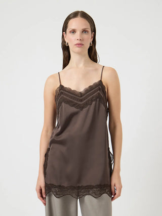 YASFRANKIE LINNE SPETS